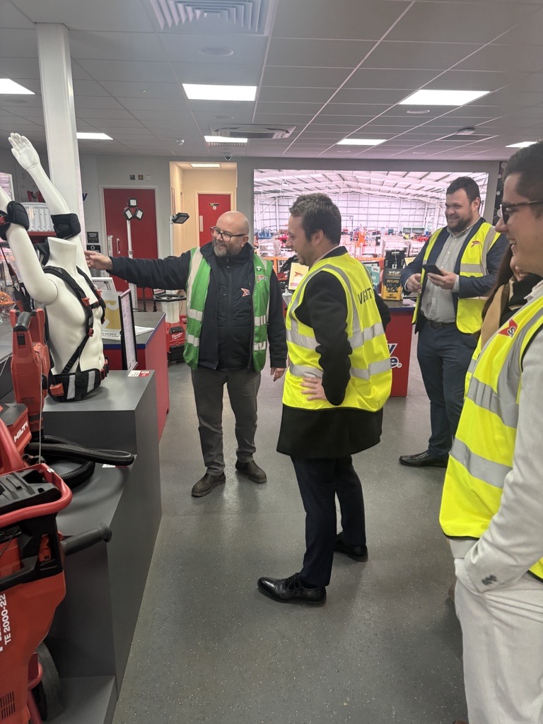 Speedy Hire Chris Curtis MP Milton Keynes Innovation Centre .jpg